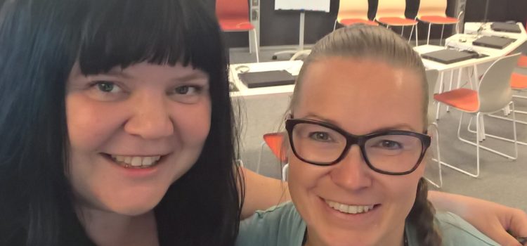 Tyttöjen ja naisten kurssit Tyttöjen ja naisten kurssit